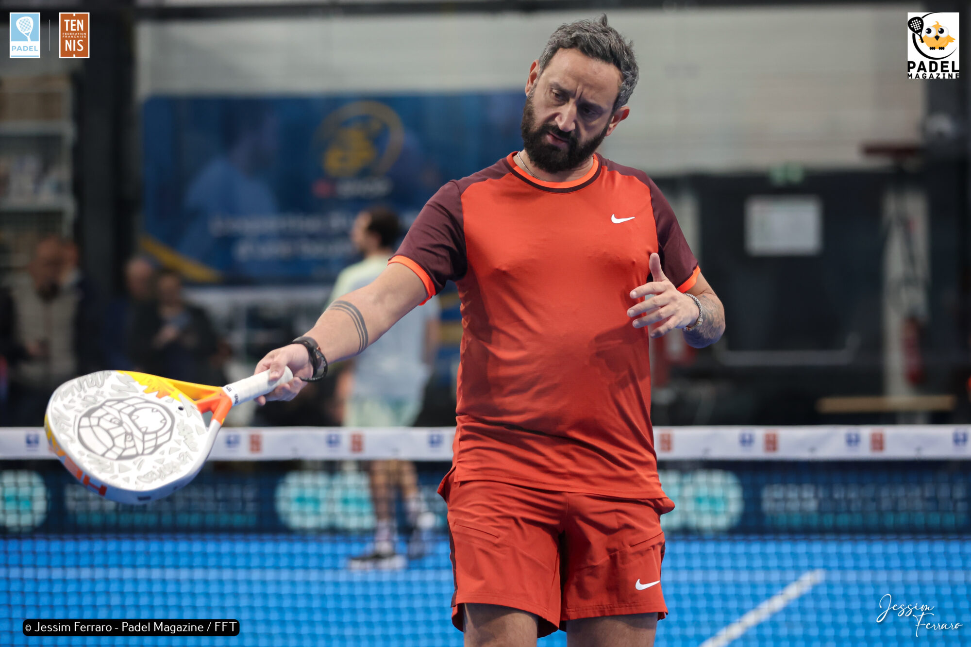 Cyril Hanouna esprit padel lyon