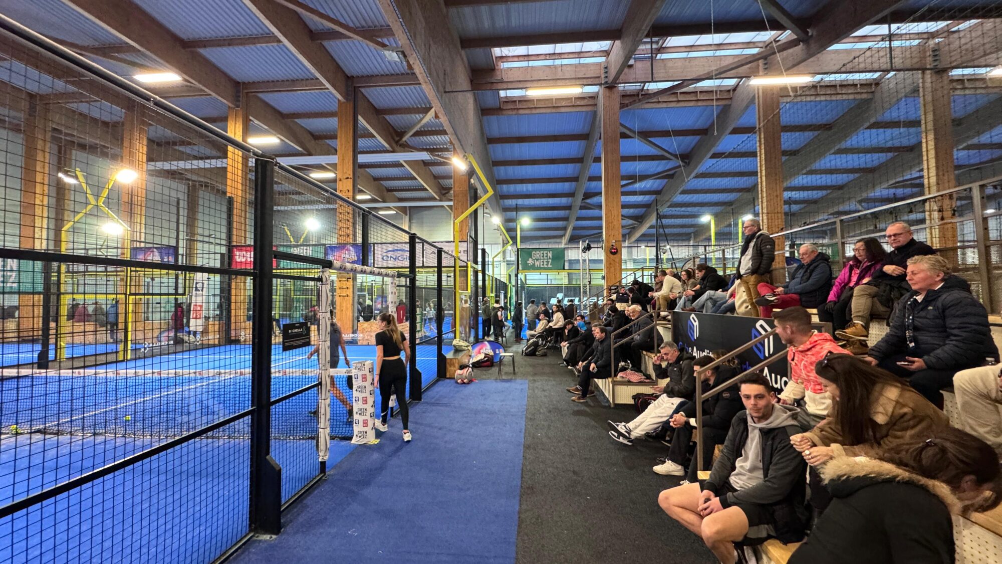 P2000 Impact Stadium - Programació i taules principals