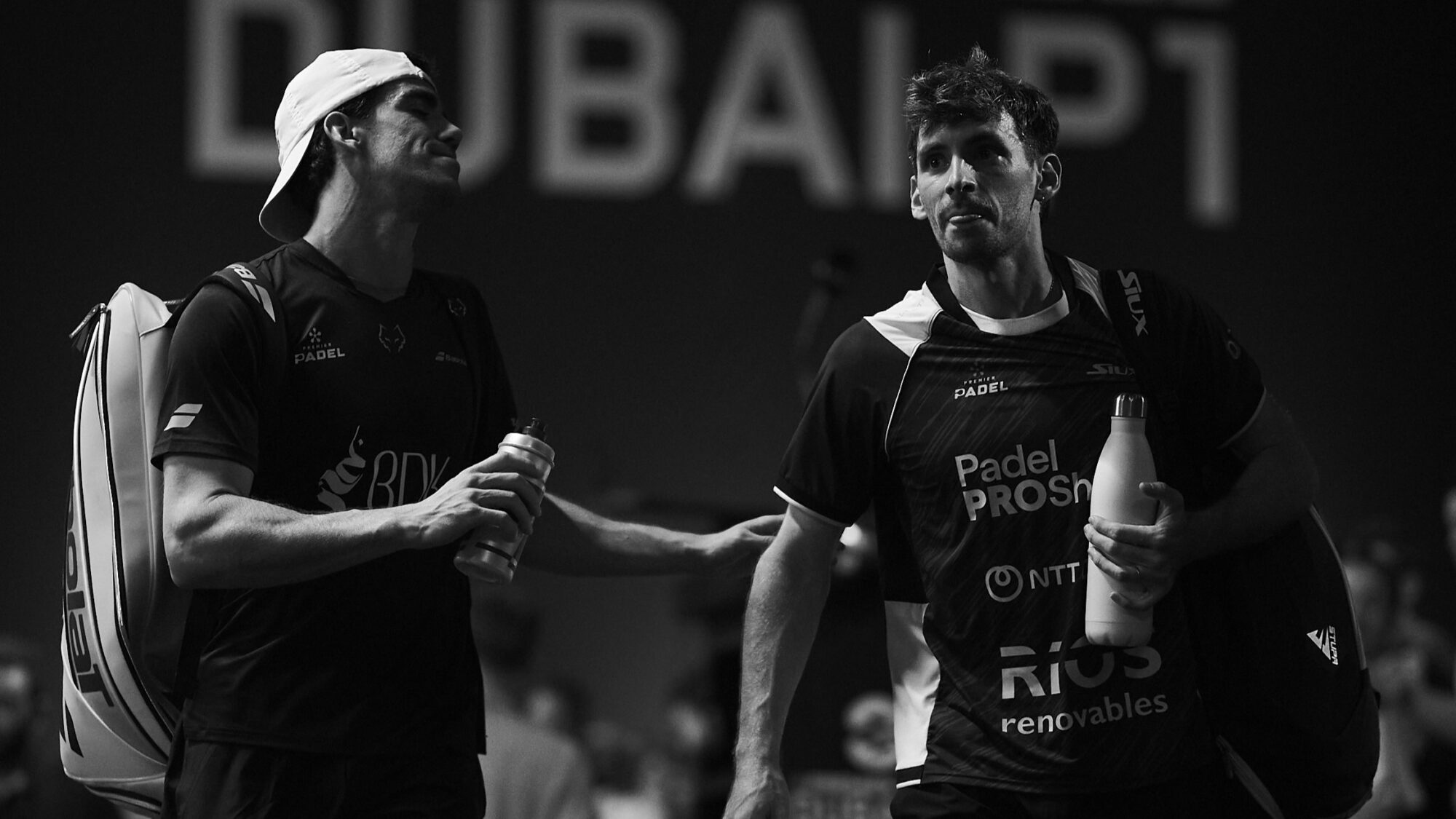 El gest que ho diu tot: Stupa rebutja la mà de Lebrón... i tot s'esclareix